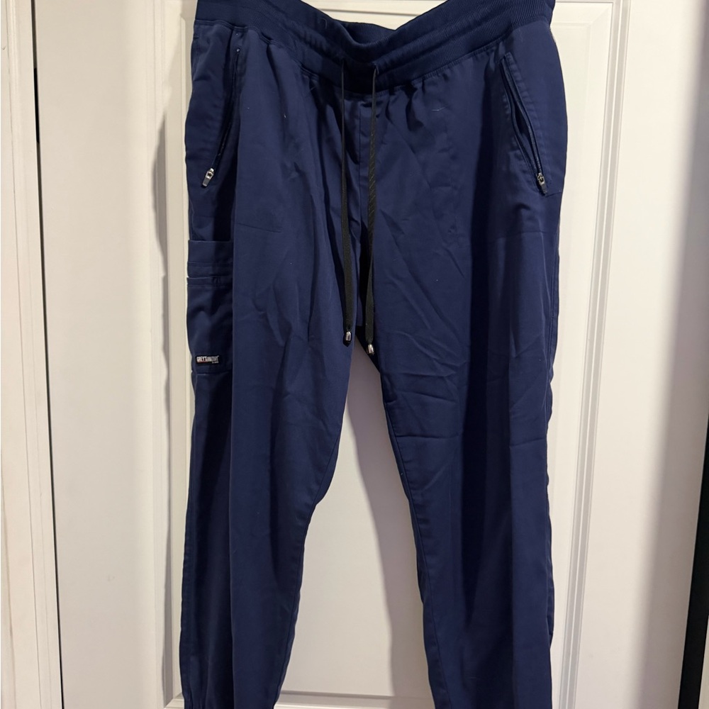 Women’s Greys Anatomy Navy Scrub Set